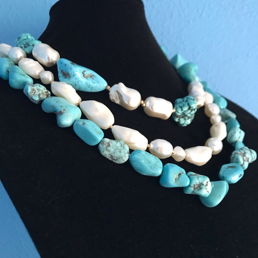 Chico’s Faux Turquoise Pearl 3-Strand Funky Chunky Statement Bib Necklace NWT